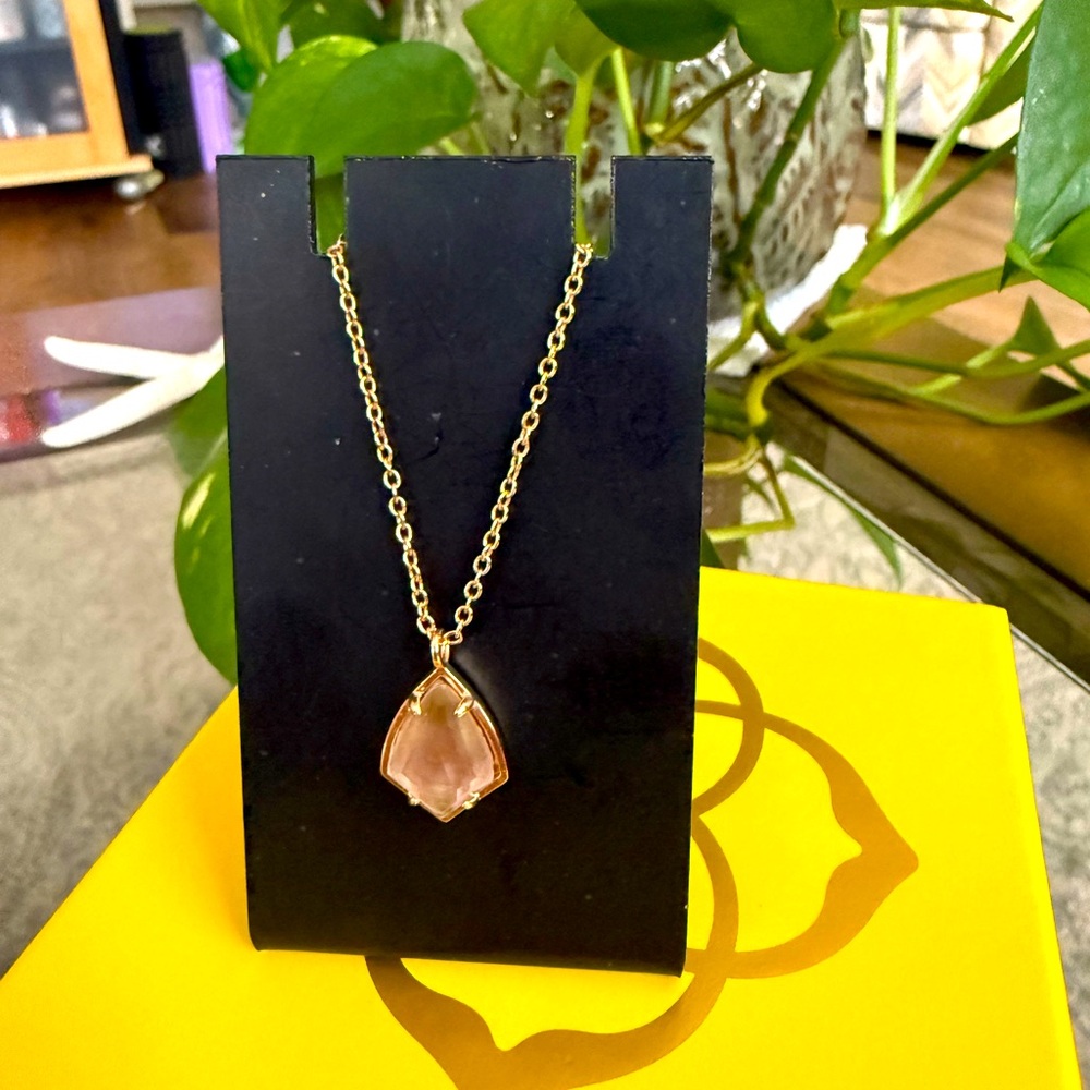 VINTAGE Rare and sold out Cory Pendant Necklace in Rose Gold/ iridescent brown